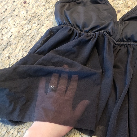 Venus swimsuit top - Picture 2 of 3